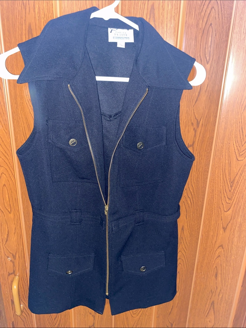 Vintage Emblem Petite Coordinate Zip-Front Sleeveless Utility Vest